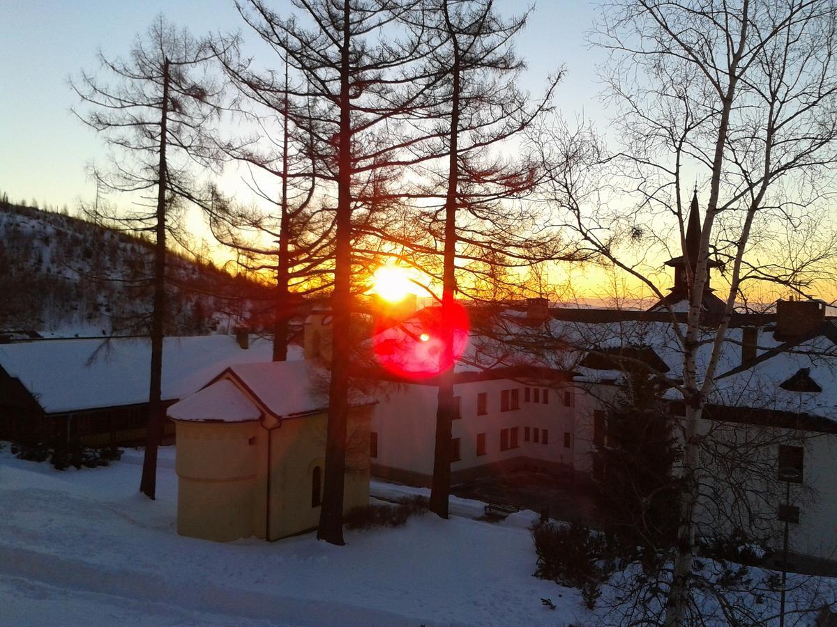 Pensjonat Svajciarsky Dom Wysokie Tatry Zewnętrze zdjęcie