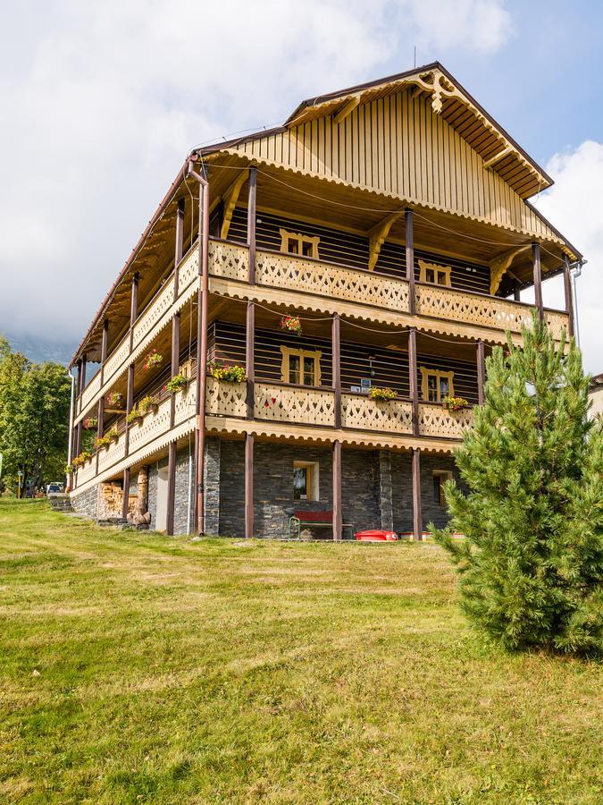 Pensjonat Svajciarsky Dom Wysokie Tatry Zewnętrze zdjęcie